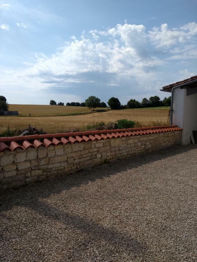 La Maisonnette Les Adjots Exterior photo